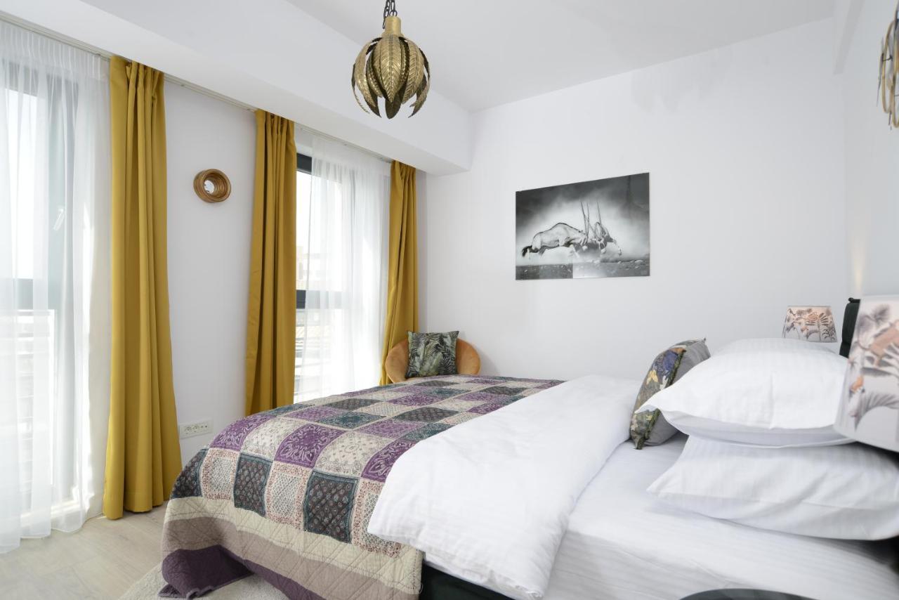 The Clock Apartment Voluntari Екстериор снимка