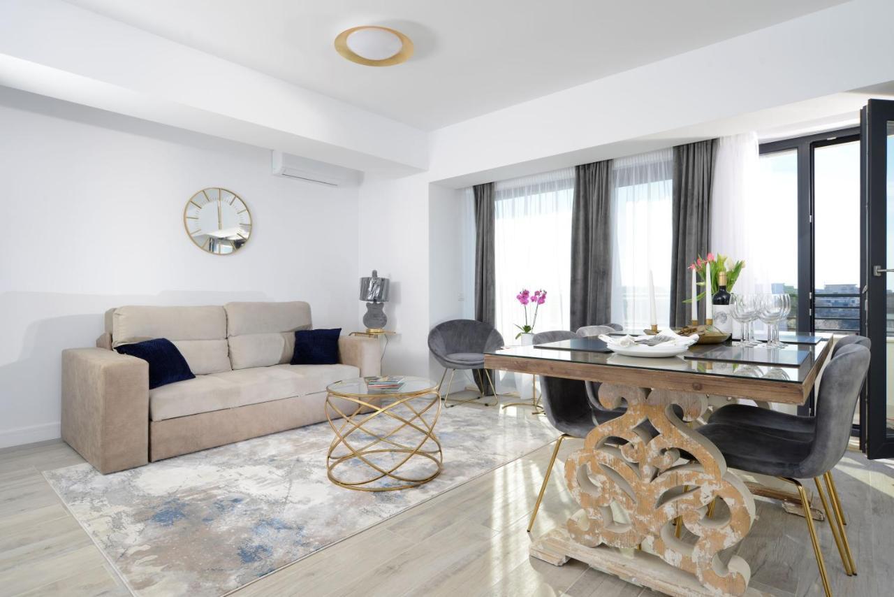 The Clock Apartment Voluntari Екстериор снимка