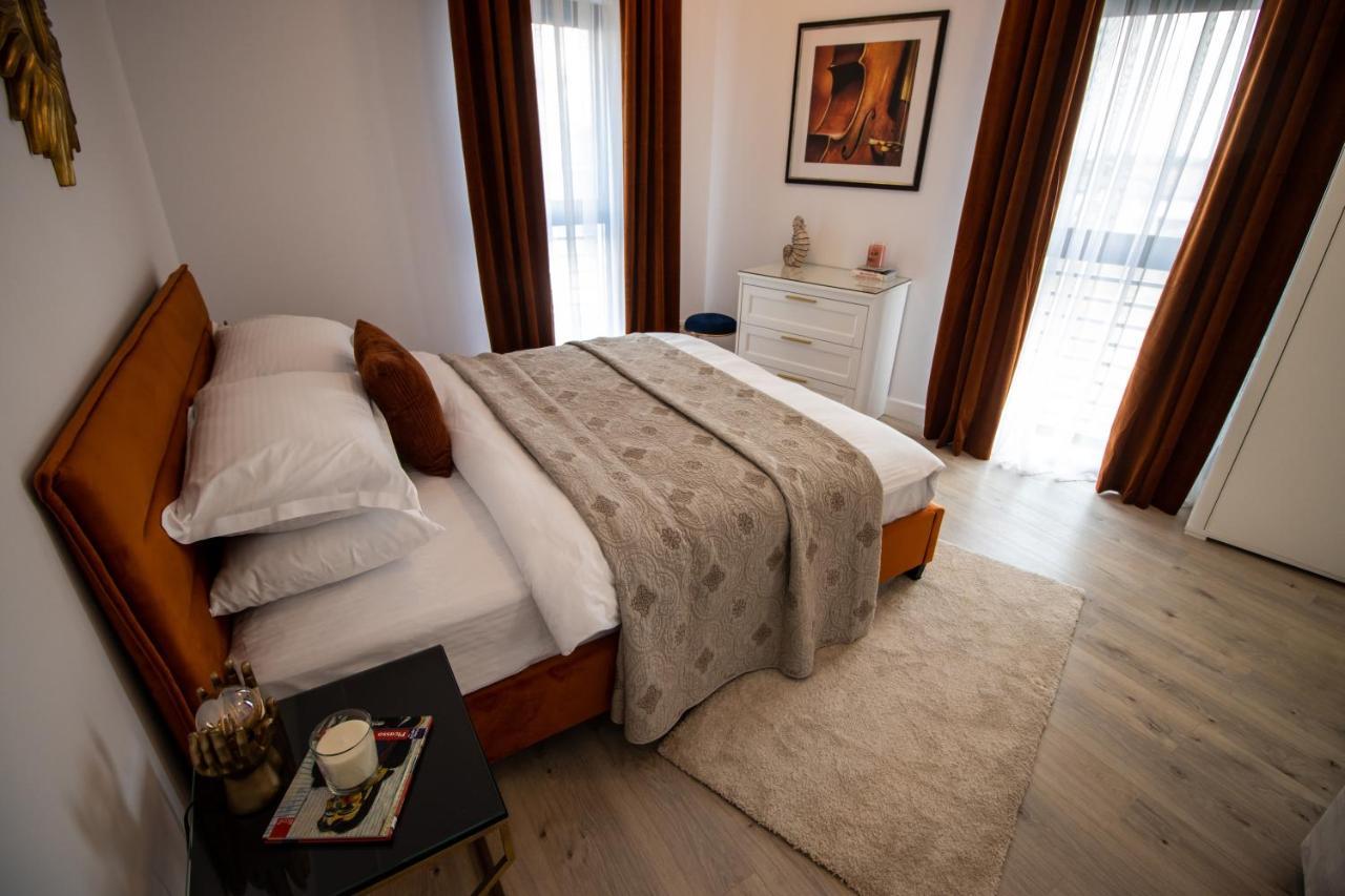 The Clock Apartment Voluntari Екстериор снимка
